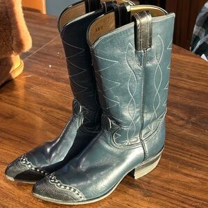 Women’s Blue 1970’s vintage Tony Lama cowgirl boots